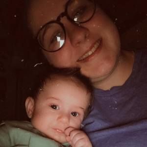 Meet your Posher, Alyssa